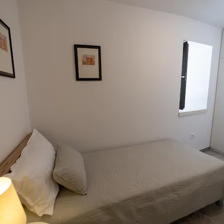 Zvane Apartamento Pazin