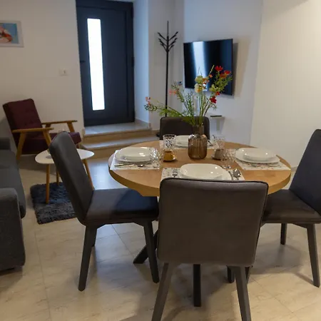 Zvane Appartamento Pazin